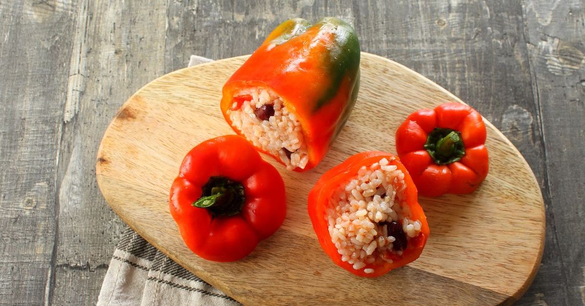 фаршированные перцы в духовке